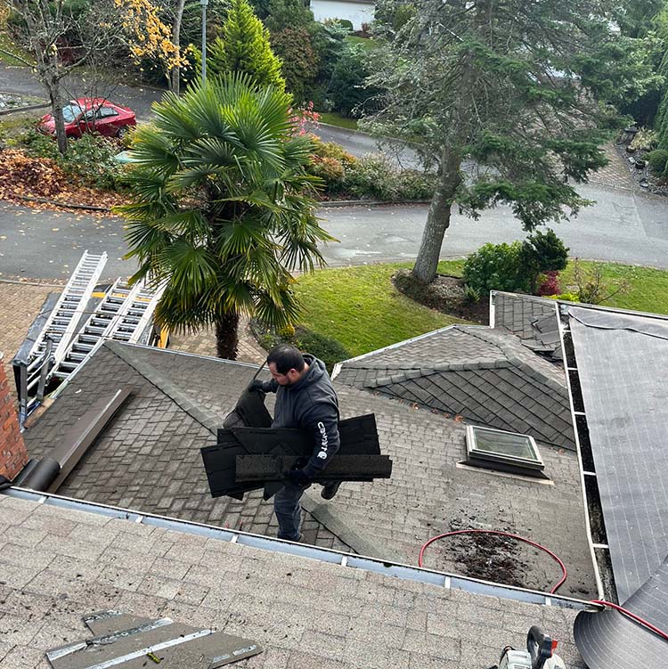 Emergency Roof Repair & Replacement Services